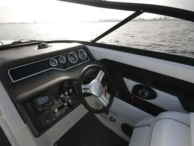 Sea Ray 250 Sunsport