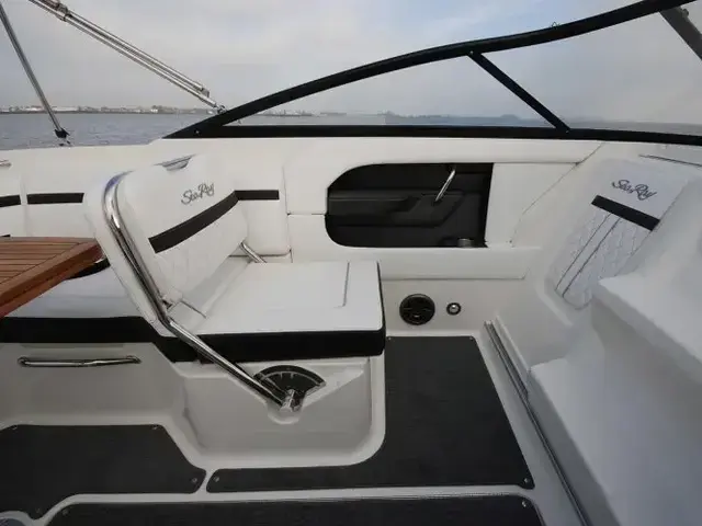 Sea Ray 250 Sunsport