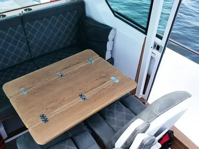 Axopar 28 CABIN