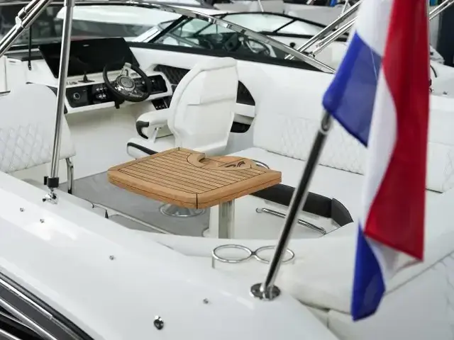 Sea Ray 250 Slx