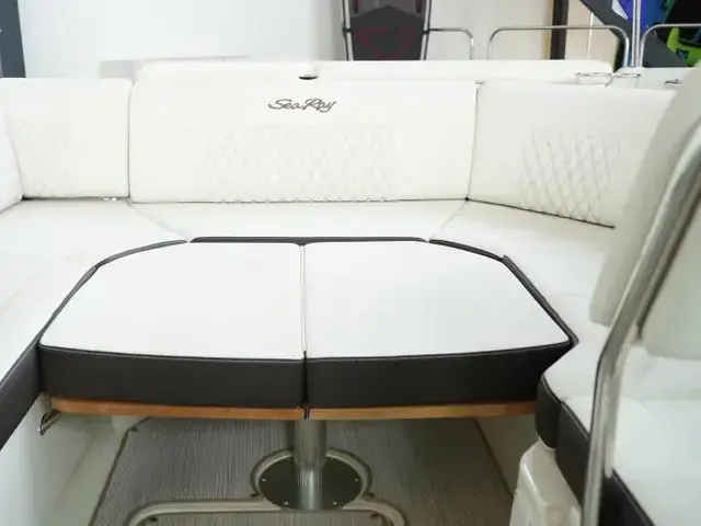 Sea Ray 250 Slx