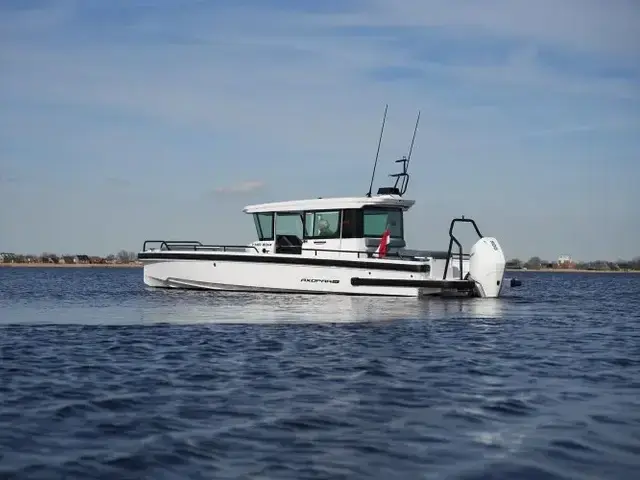 Axopar 28 Cabin