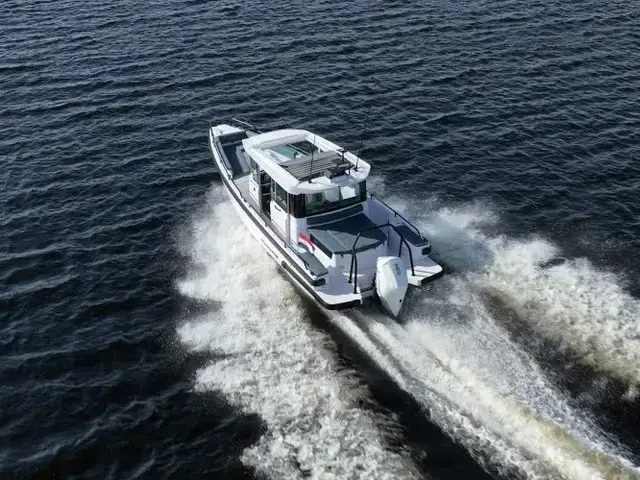 Axopar 28 Cabin