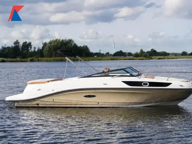 Sea Ray Sun Sport 230