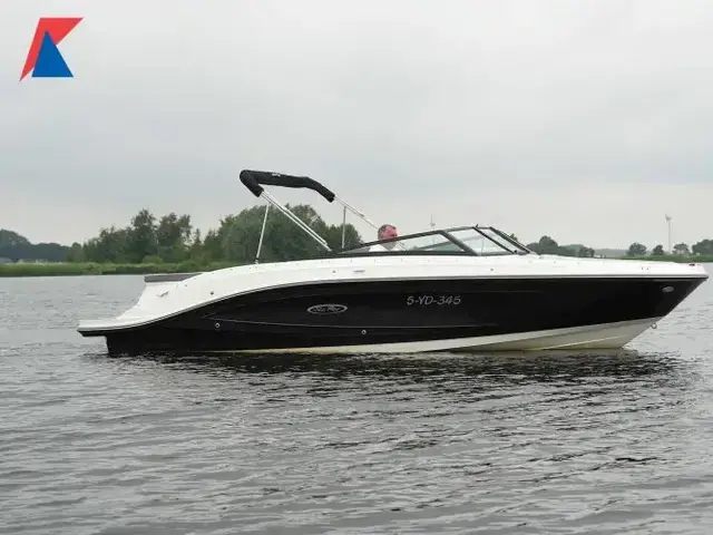 Sea Ray SPX 230