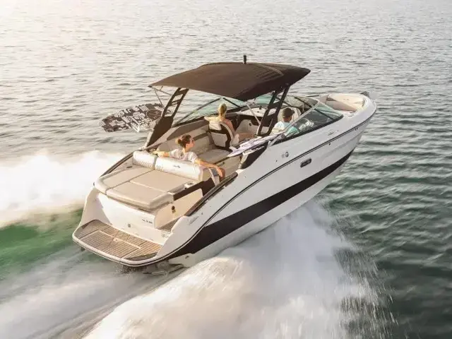 Sea Ray SLX 260