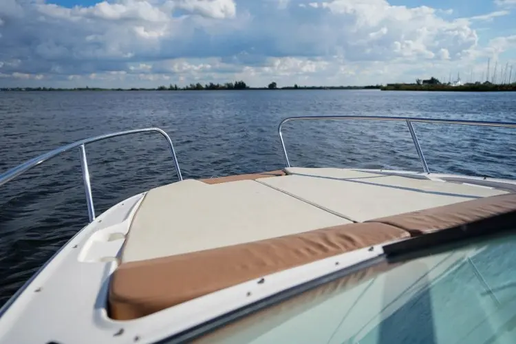 2017 Sea Ray sun sport 230