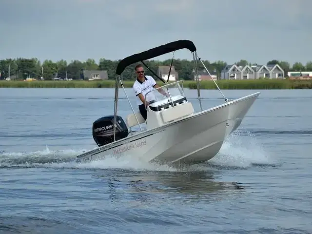 Boston Whaler 170 Montauk