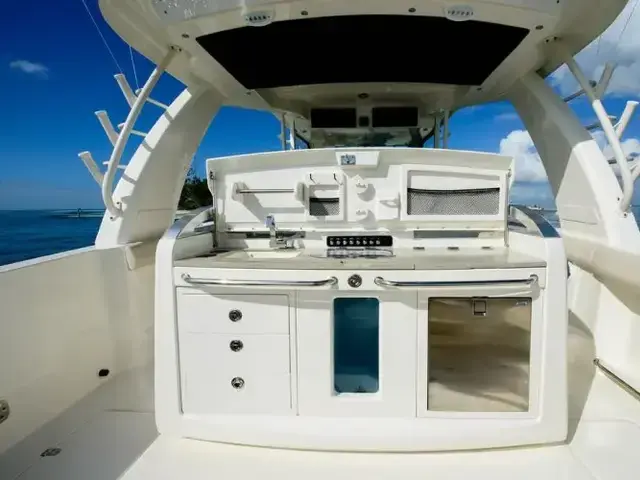 Boston Whaler 420 Outrage