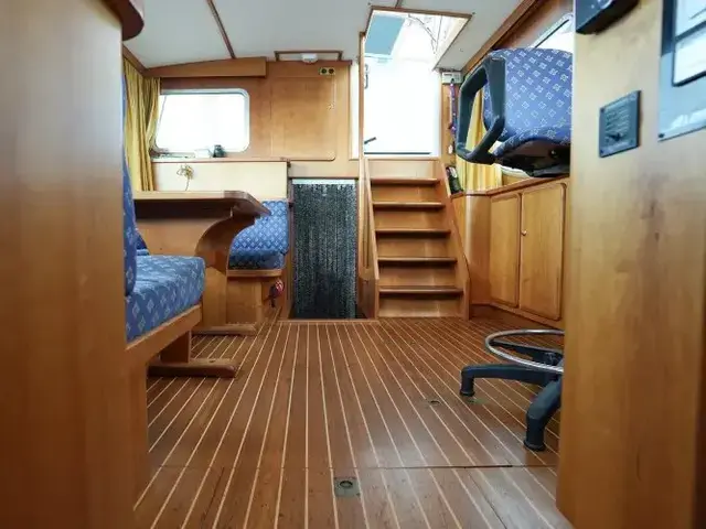 Linssen Dutch Sturdy 380 AC