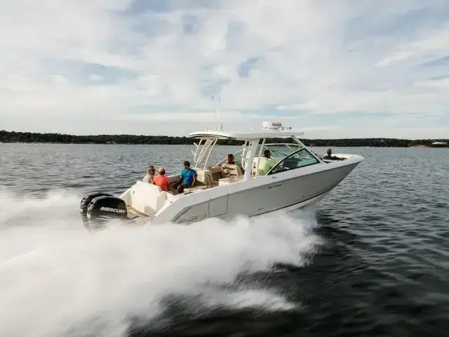 Boston Whaler 320 Vantage