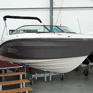  Sea Ray SPX 210 (nieuw Model 2024)