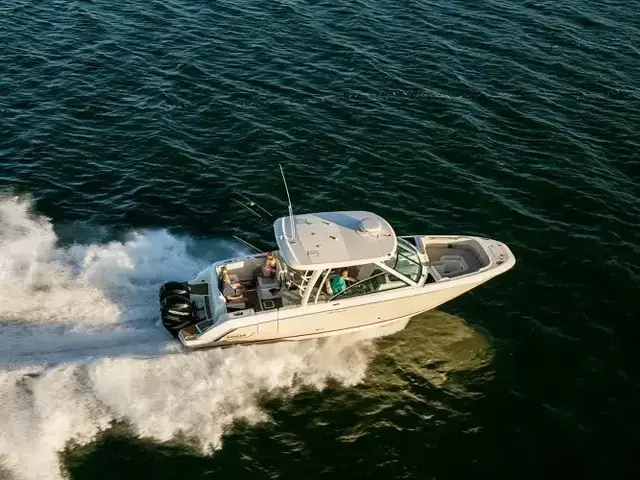 Boston Whaler 320 Vantage