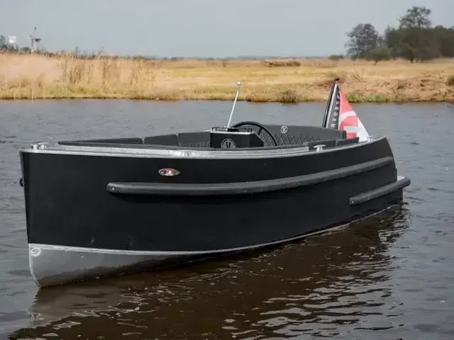 Van Vossen 595 Tender