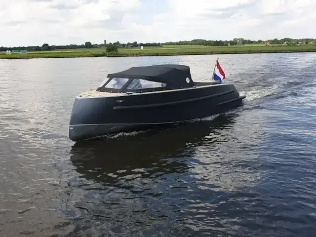 Van Vossen 777 Tender Sport