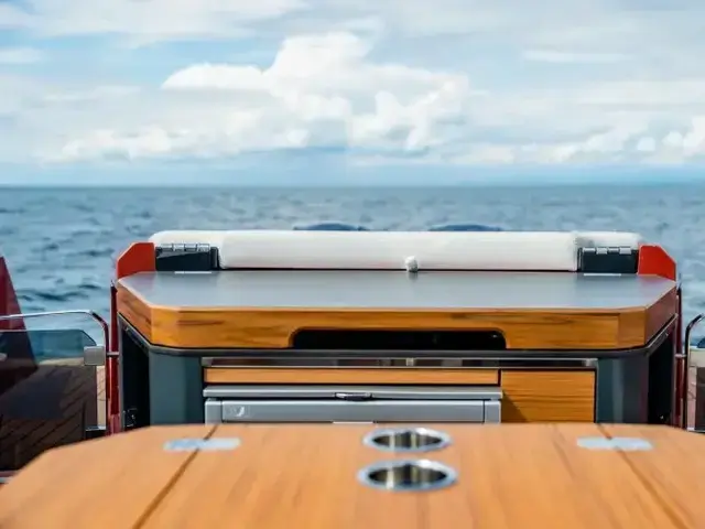 Alfastreet 32 Cabin Sport - Outboard Series