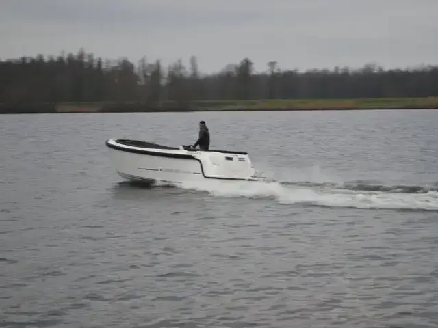 Corsiva 650 Tender