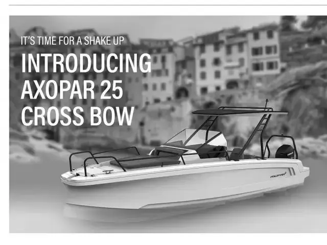 Axopar 25 Cross Bow & Cross Top