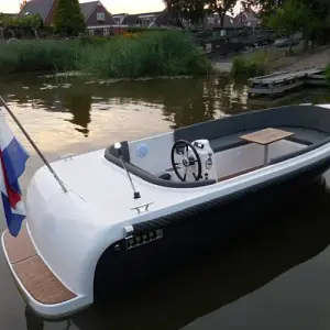  Oude Rhijn Tender 565 r delux