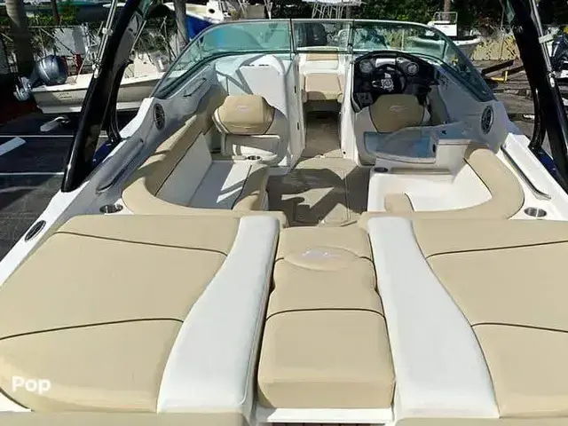 Rinker 276 Captiva