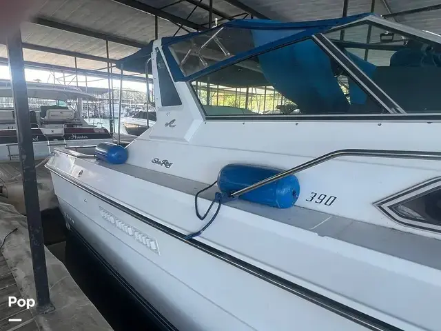 Sea Ray 390 Express Cruiser