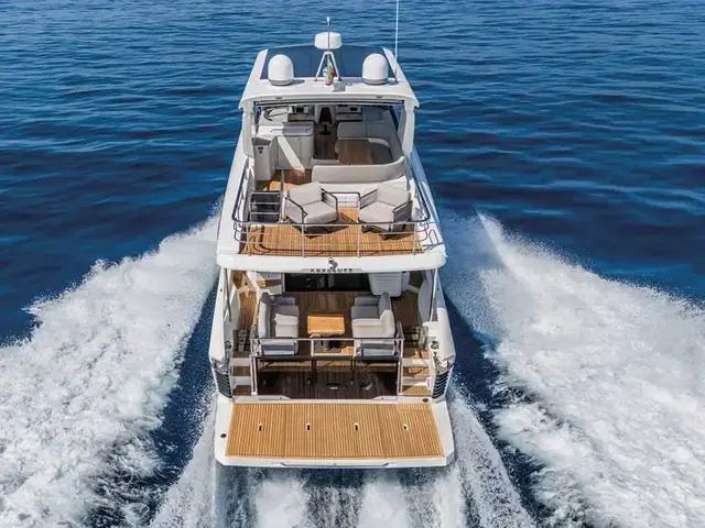 Absolute Navetta 53