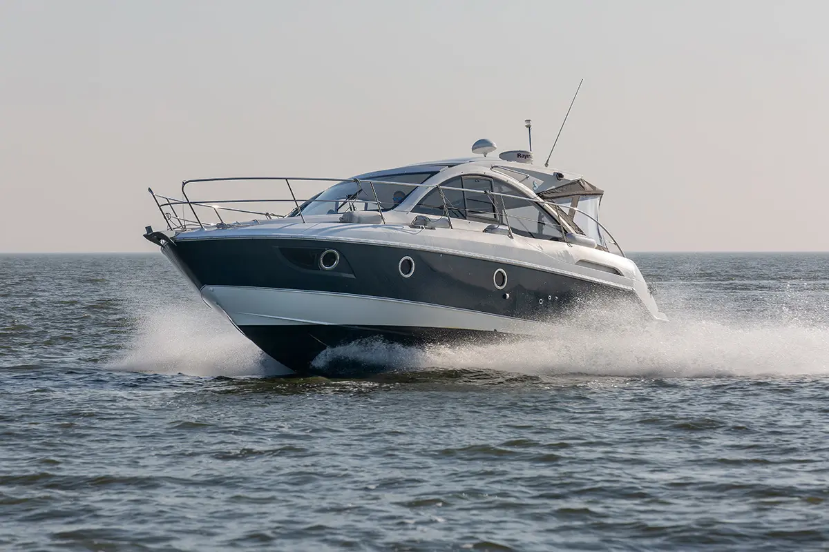 2011 Beneteau flyer gran turismo 34