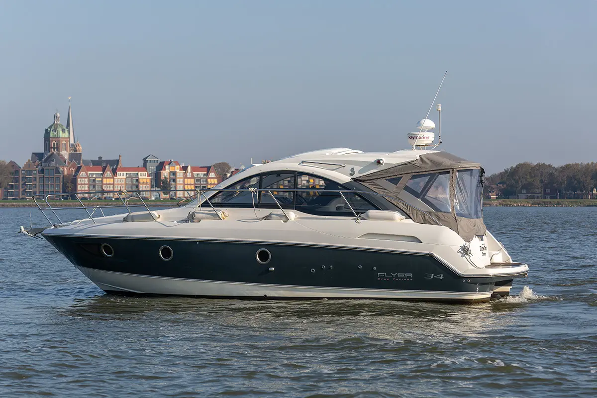 2011 Beneteau flyer gran turismo 34