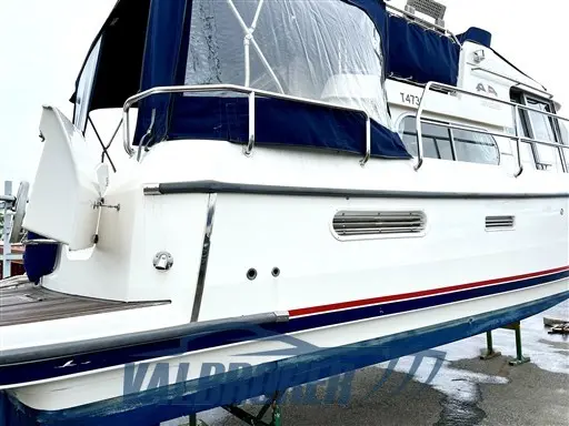 2004 Volvo Penta 340 commander