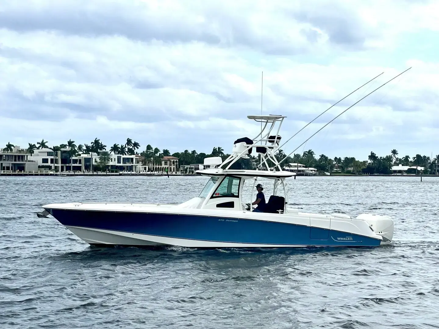 2013 Boston Whaler 370 outrage