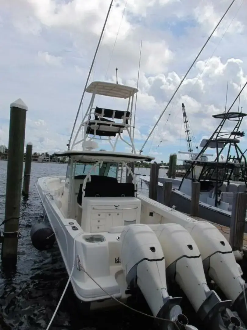 2013 Boston Whaler 370 outrage