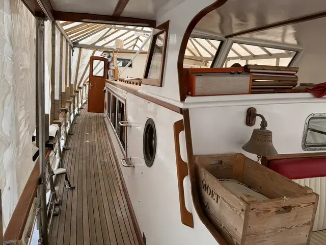 Classic 63' Fleur de Lys Motor Yacht