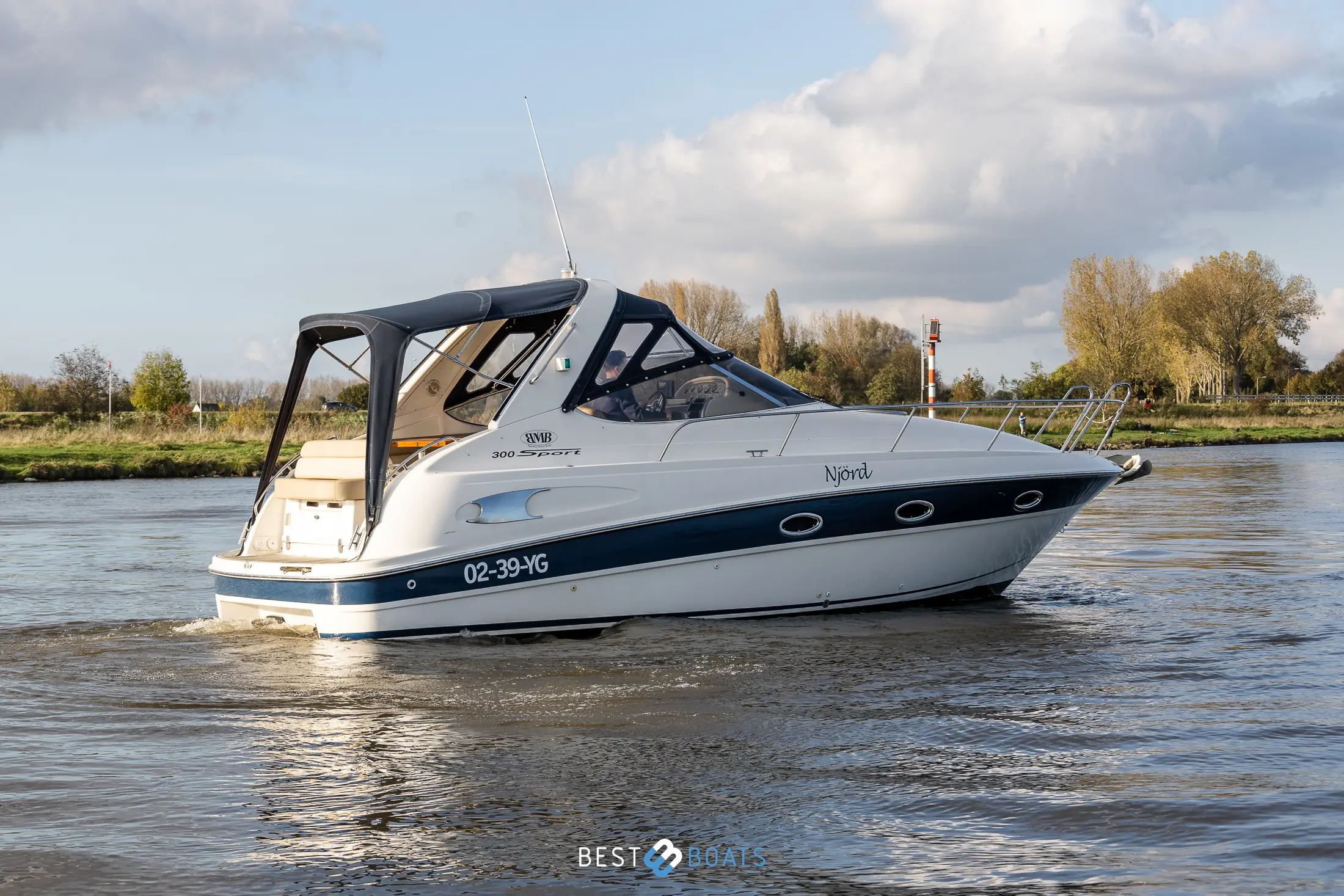 2001 Bavaria 300 sport