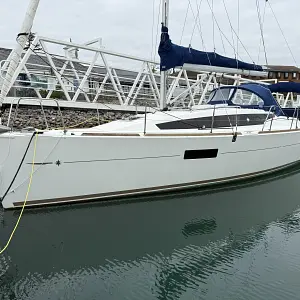 2018 Jeanneau Sun Odyssey 319