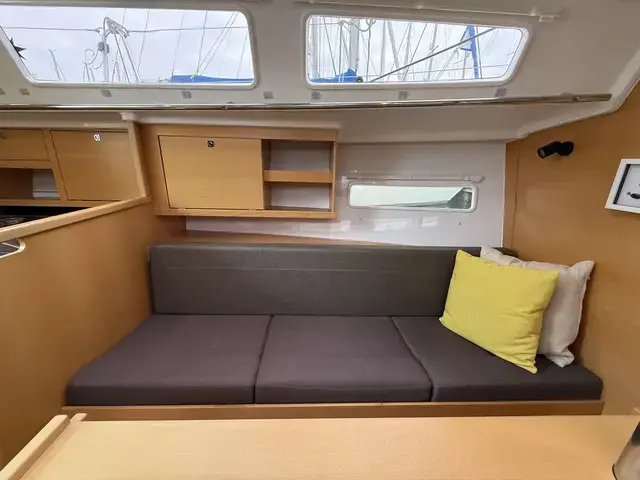 Jeanneau Sun Odyssey 319