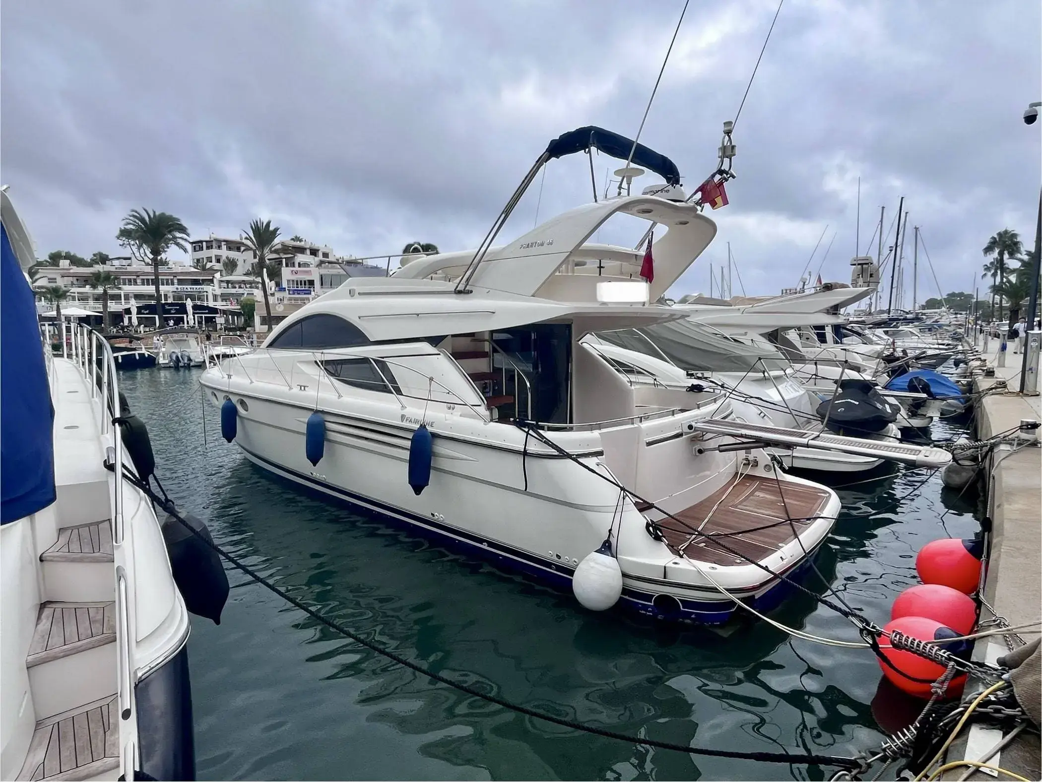 2004 Fairline phantom 46