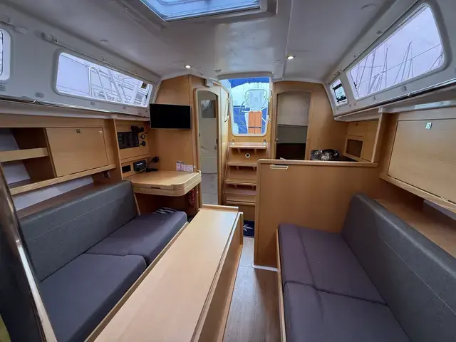 Jeanneau Sun Odyssey 319