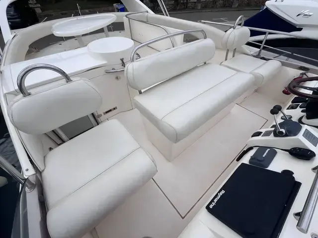 Fairline Phantom 46