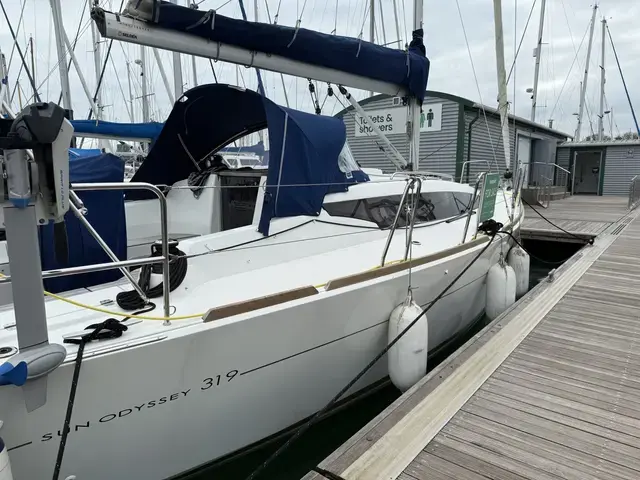 Jeanneau Sun Odyssey 319