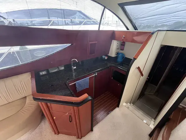 Fairline Phantom 46