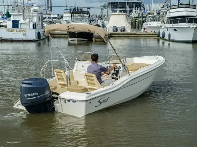 Scout 175 Sport Dorado