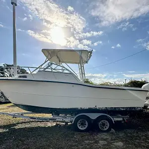 2005 Sea Boss 235 WA