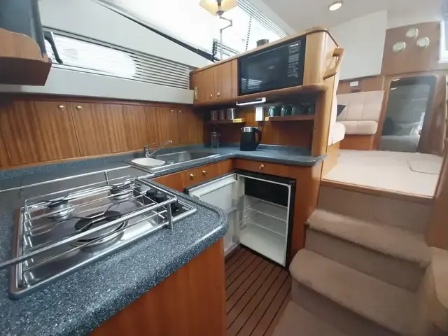 Broom Ocean 38