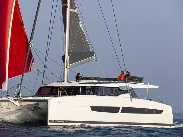 Fountaine Pajot Aura 51