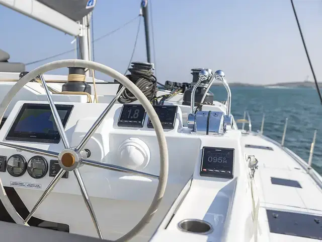 Fountaine Pajot Aura 51