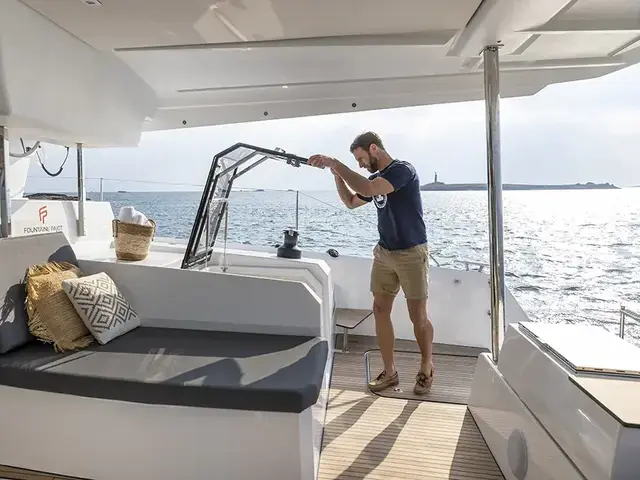 Fountaine Pajot Aura 51