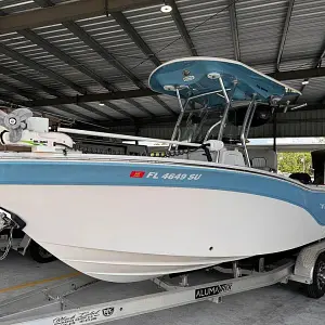 2021 Sea Fox Boats 228 Commander