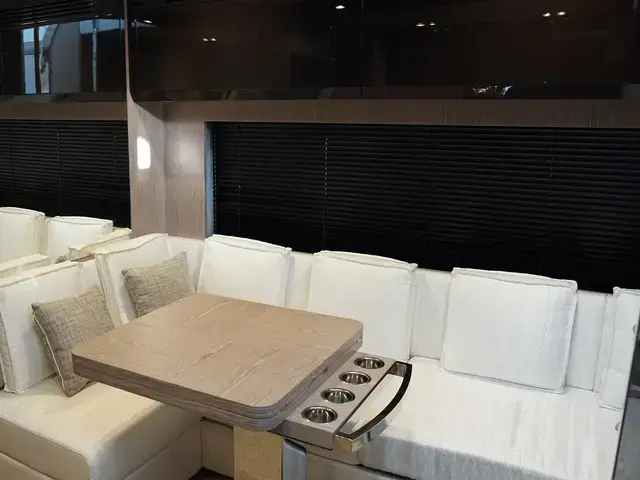 Azimut Atlantis 51