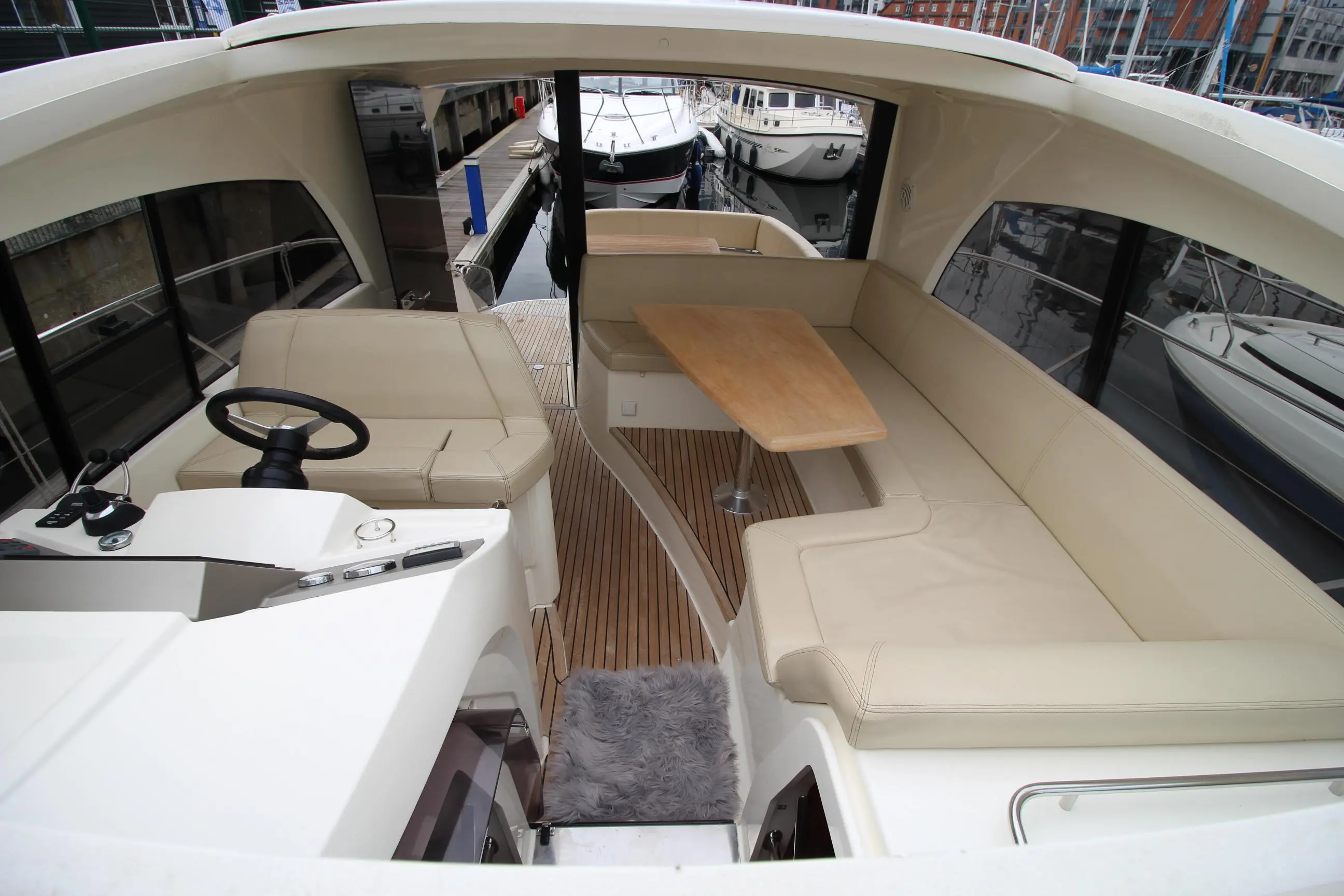 2009 Jeanneau prestige 42 s