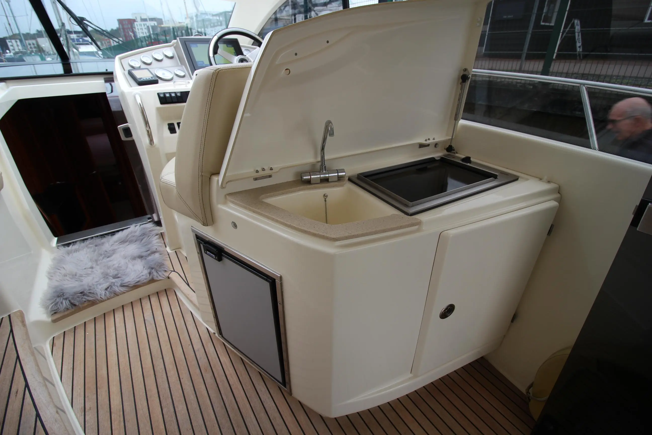 2009 Jeanneau prestige 42 s